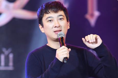 爱豆吃瓜娱乐酱陈伟霆,从爱豆到吃瓜达人，揭秘他的娱乐人生